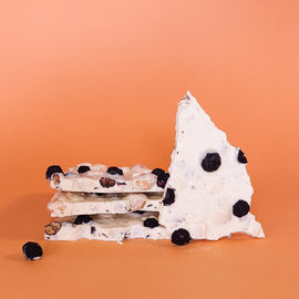 Crumbs L'écorce Blueberry lemon yoghurt